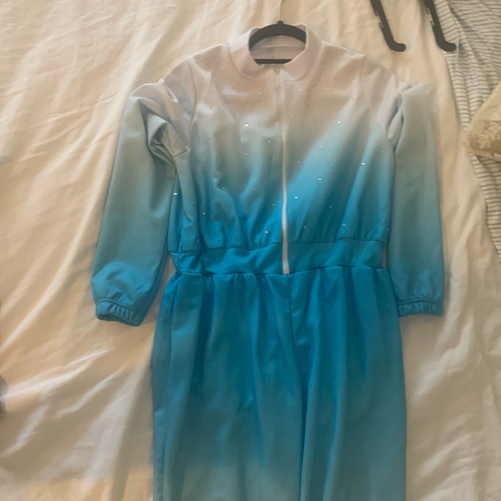 🩵blue ombré jump suit costume🩵